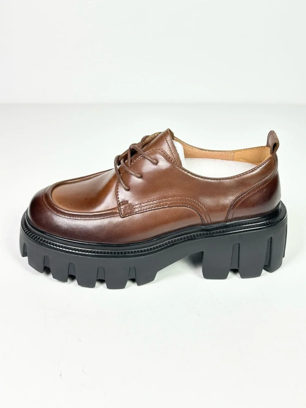 Beau Today Women’s Platform Brown Oxford Shoes  6.5 NEW IN BOX